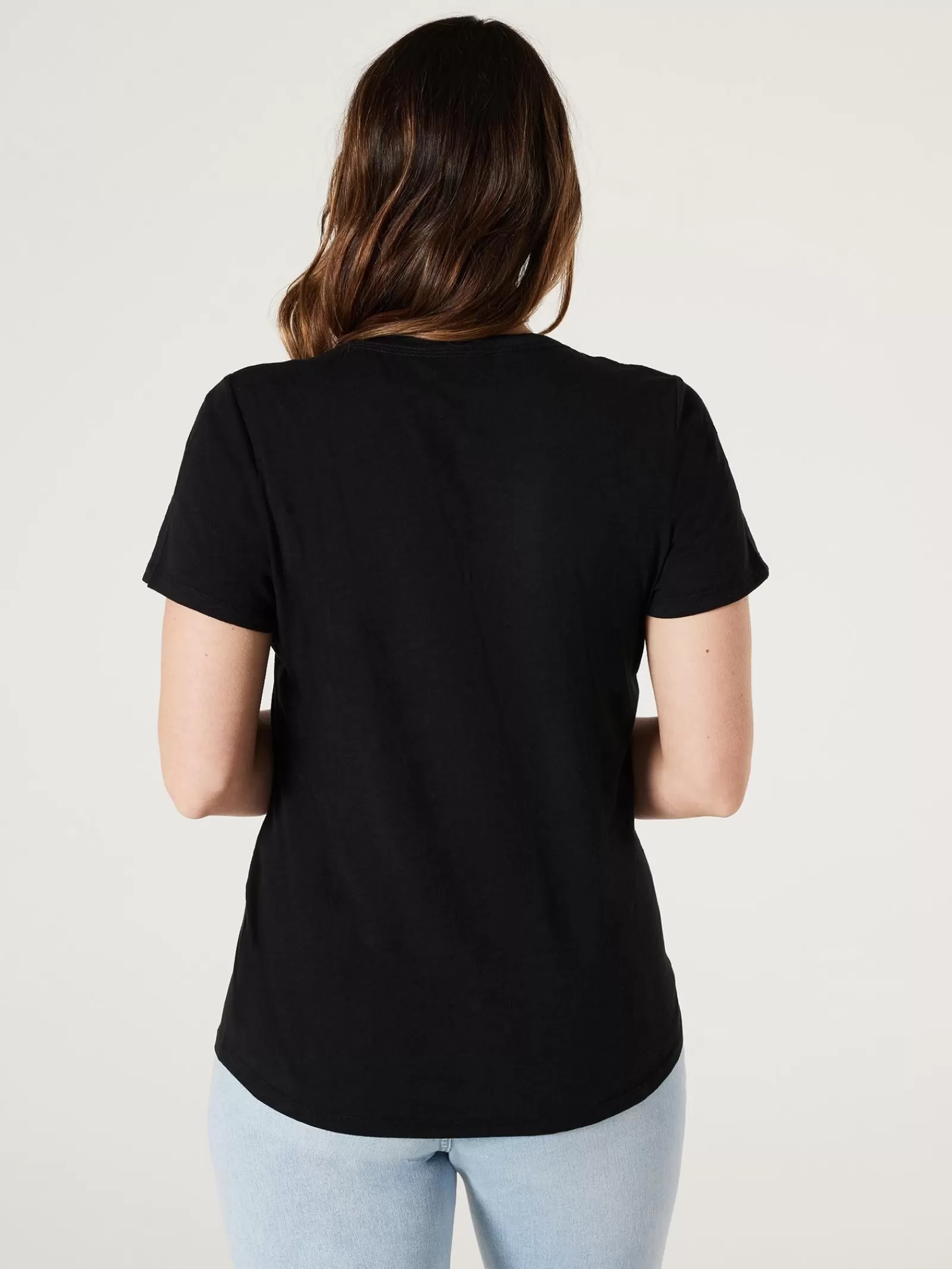 Essential V-Neck Tee | Jeanswest Outlet